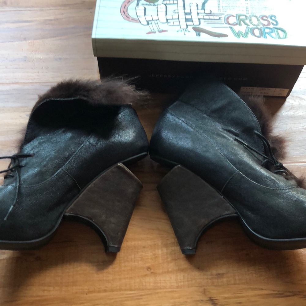 Shoes - Picture 2 of 3